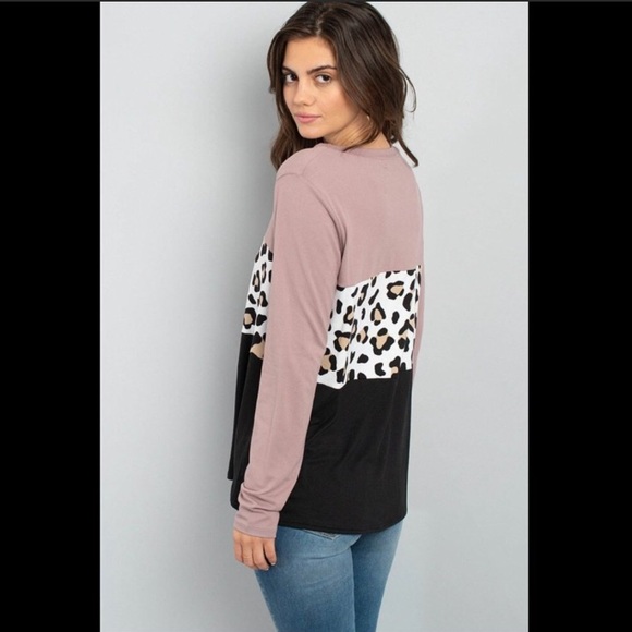 094 - Super Soft Leopard Contrast Print Long Sleeve - Picture 4 of 4